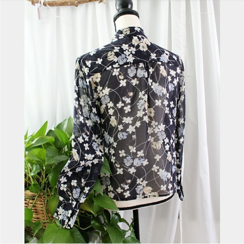 NWOT ANN TAYLOR LOFT FLORAL BLOUSE SIZE 6P - Picture 5 of 7